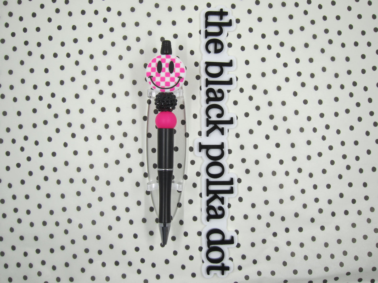hot pink checkered smiley